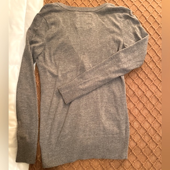 Hollister Preppy Style Size S Grey Cardigan - Picture 3 of 3